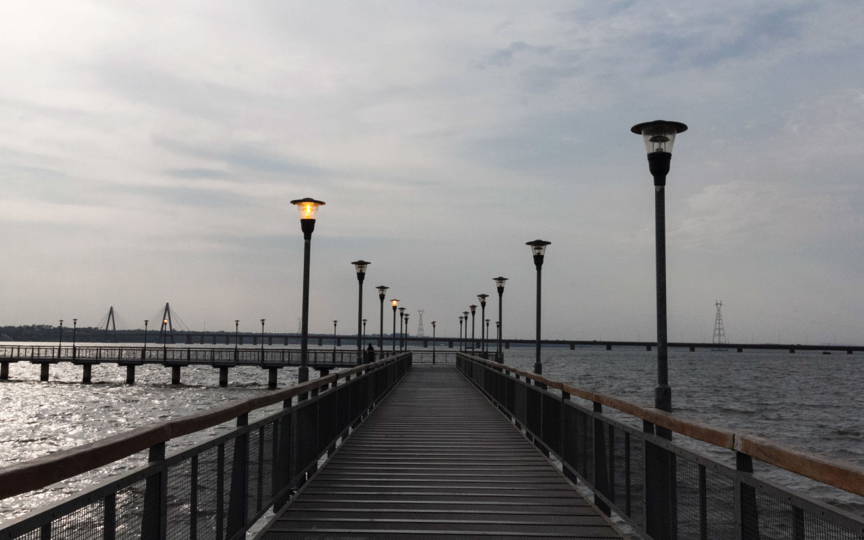 Muelle para pescadores y ferry boat de Posadas